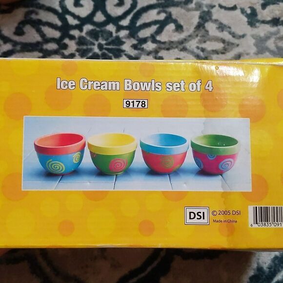 2005 Ice Cream Bowls Set of 4 - Picture 1 of 7